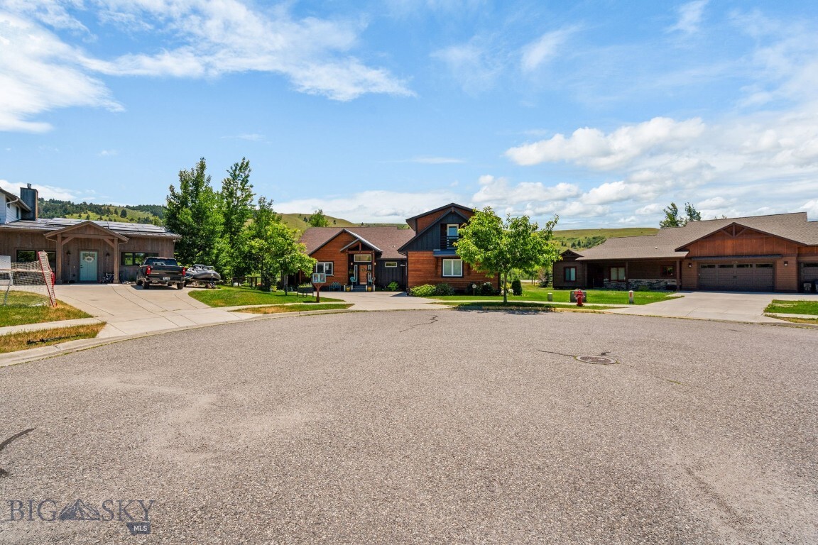 Property Photo: 2310 Boylan Road MT 59715