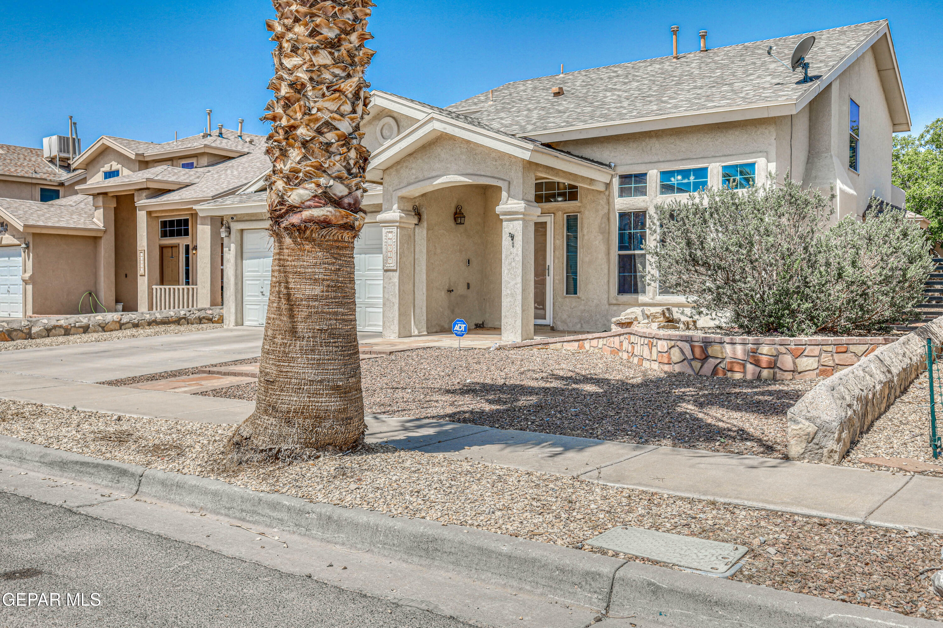 Property Photo: 10937 Acoma Street TX 79934