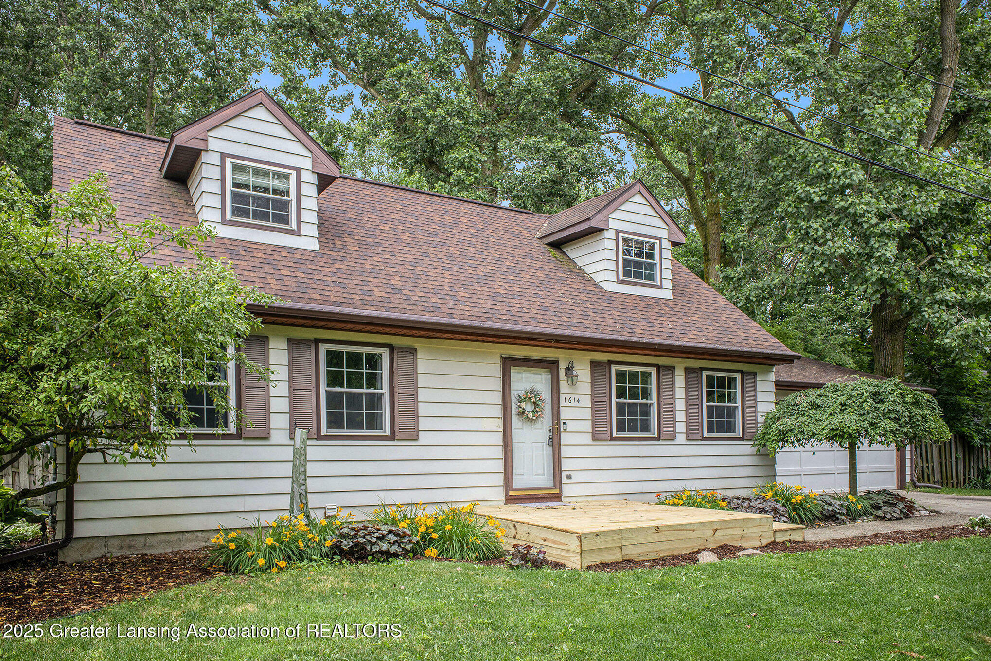 Property Photo: 1614 N Eifert Road MI 48842