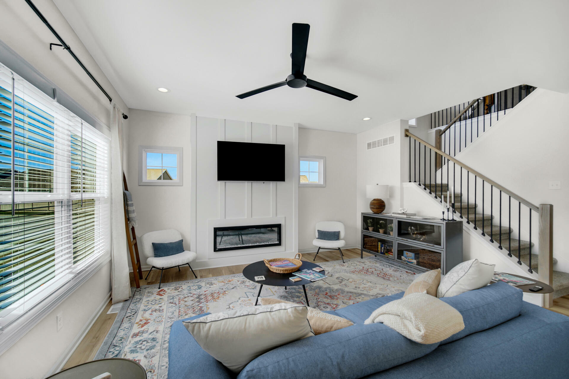 Property Photo: 2101 Redwood Lane IN 46304