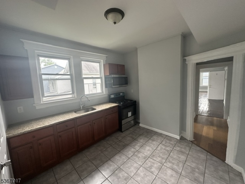 Property Photo:  314 Amherst St  NJ 07018 