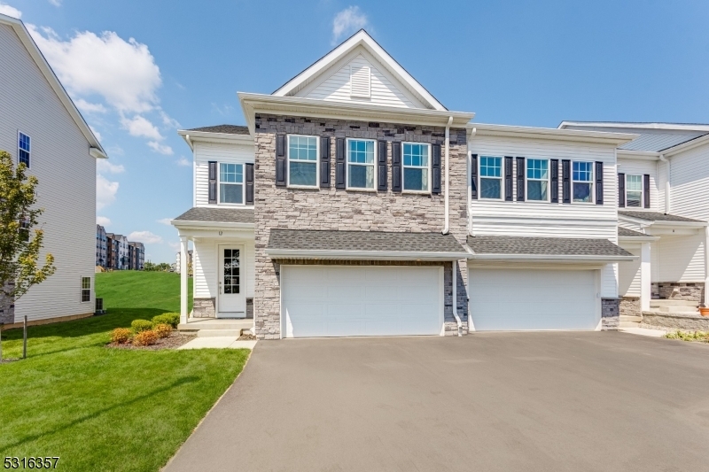 Property Photo: 17 Gladstone Ct NJ 07981