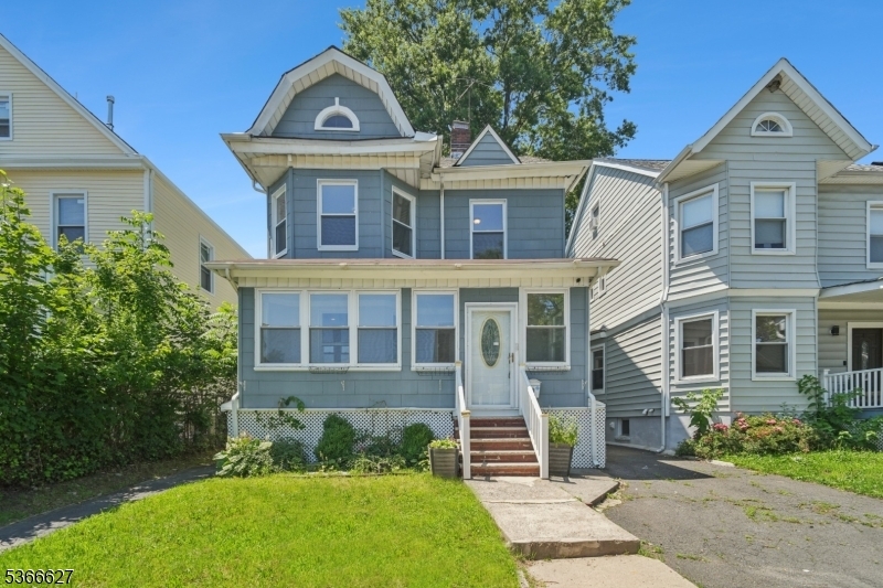 Property Photo: 137 Sanford St NJ 07018