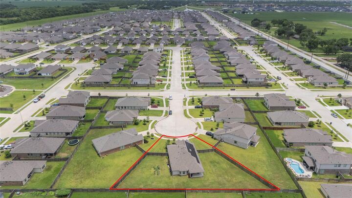 Property Photo:  5204 Rushing Brook Lane  TX 77469 
