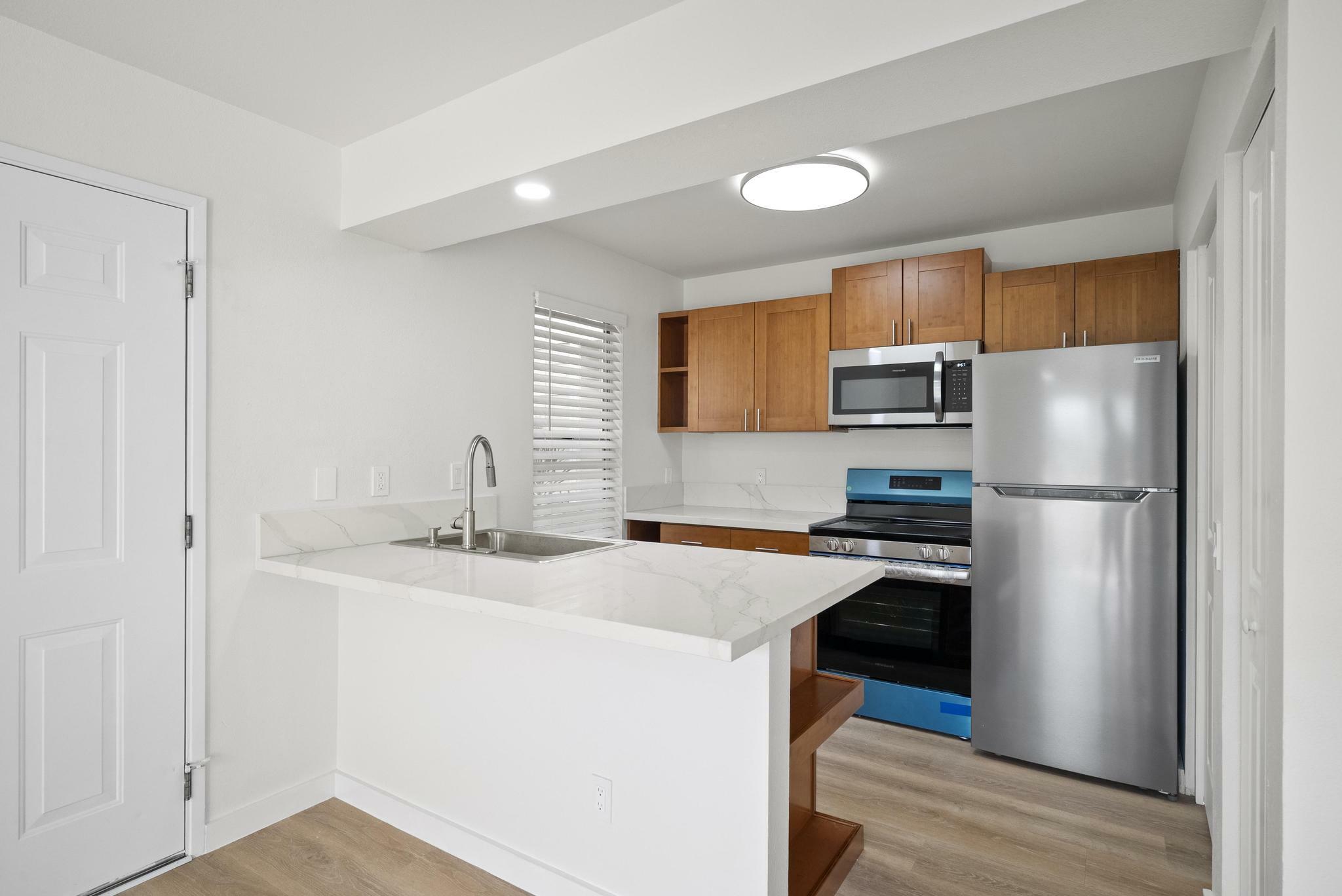Property Photo: 68-3831 Lua-Kula St E102 HI 96738