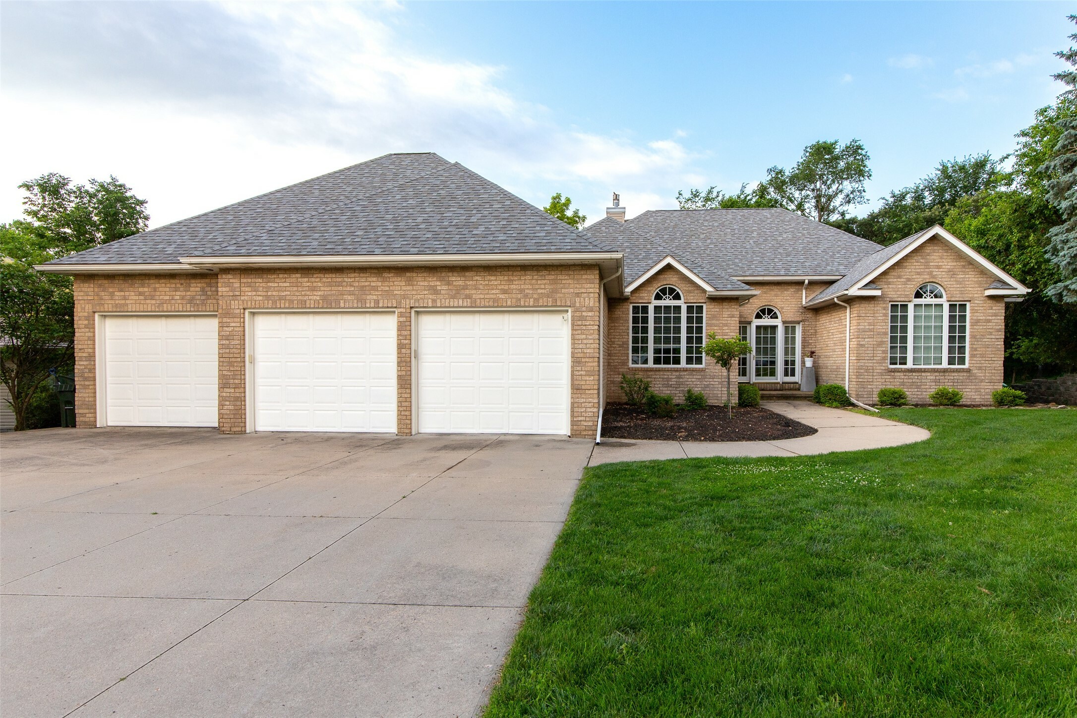1631 Jonathan Drive  Fort Dodge IA 50501 photo