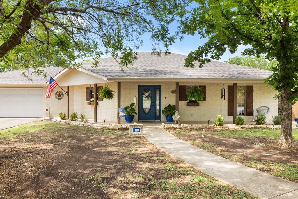118 Sandlewood Lane  Kerrville TX 78028 photo