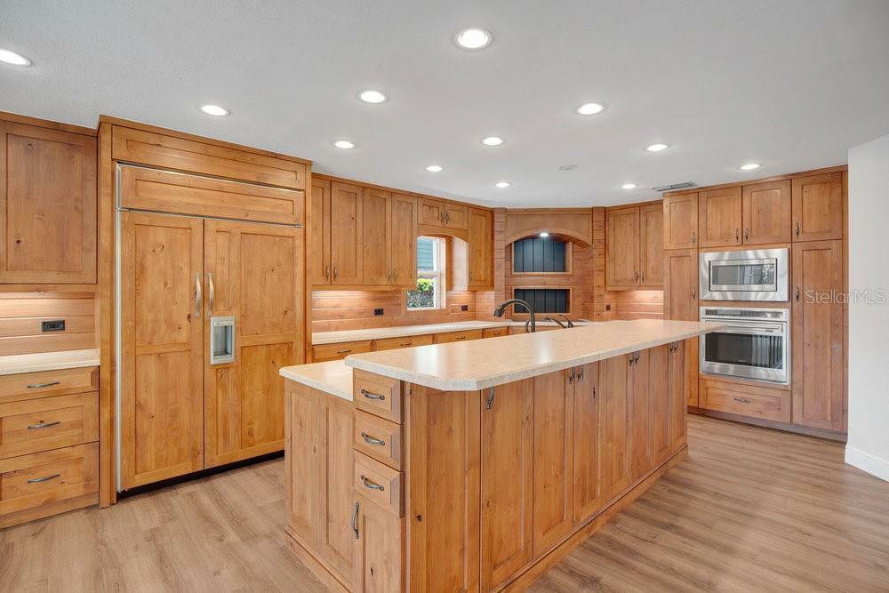 Property Photo: 2250 Blossomwood Drive FL 32765