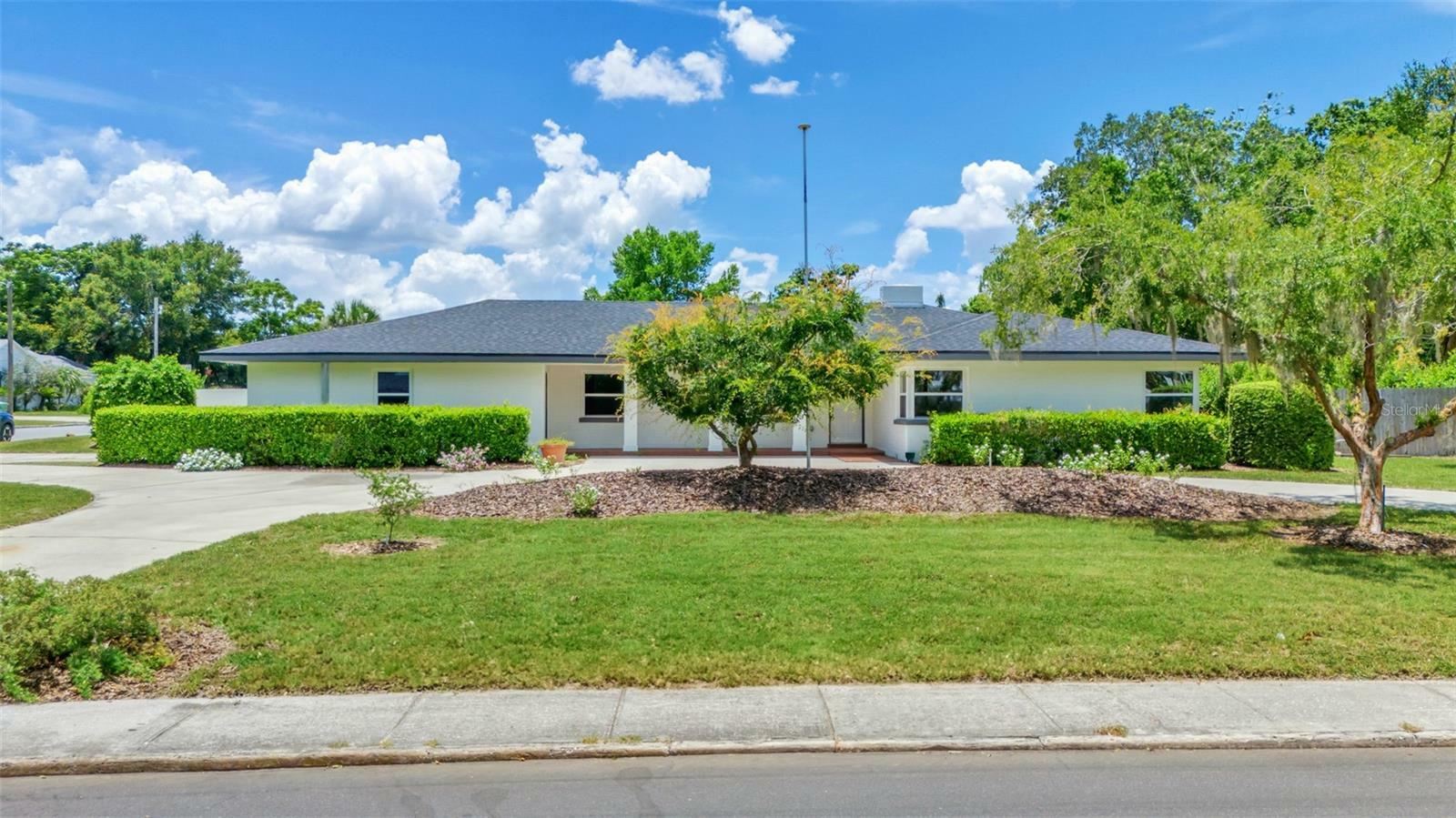 Property Photo: 333 Lake Otis Drive SE FL 33880