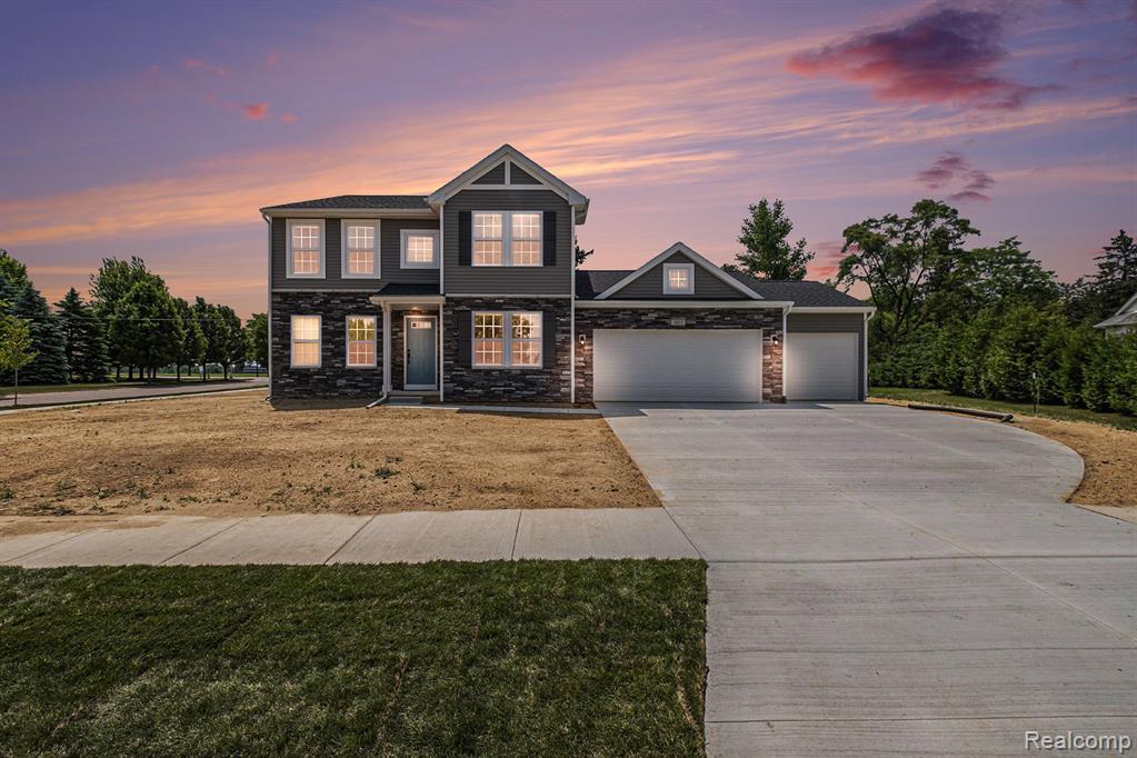 Property Photo: 1013 Lancaster Street MI 48446 4406