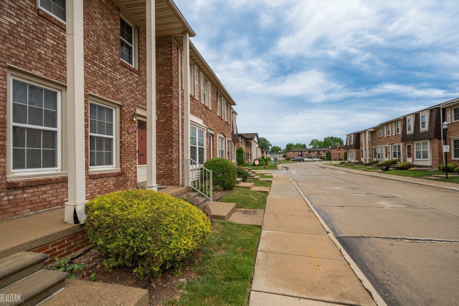 Property Photo: 19531 Ridgemont Street MI 48080