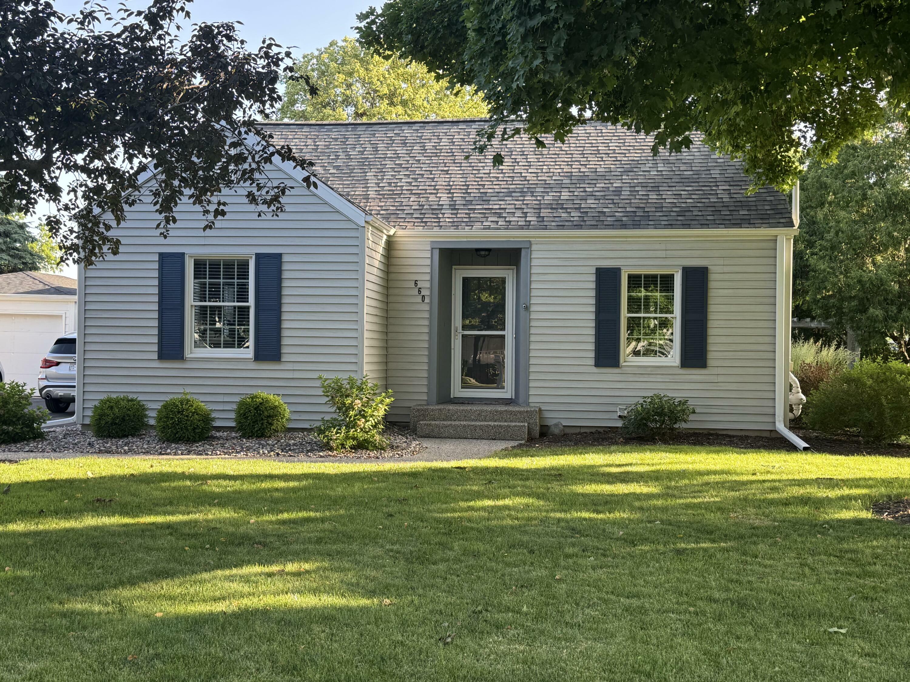 Property Photo:  660 E Sherman Ave  WI 53066 