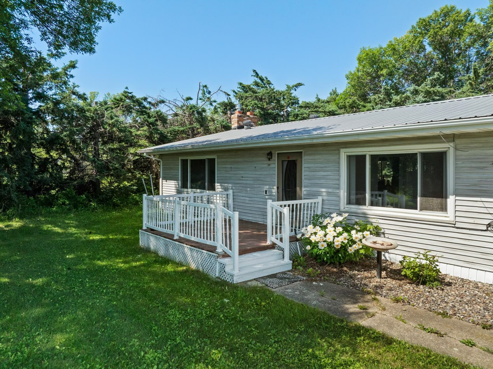 Property Photo: 101 149th Ave SW ND 58701