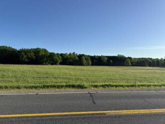 Property Photo: 12828 Buchanan Road MI 49346