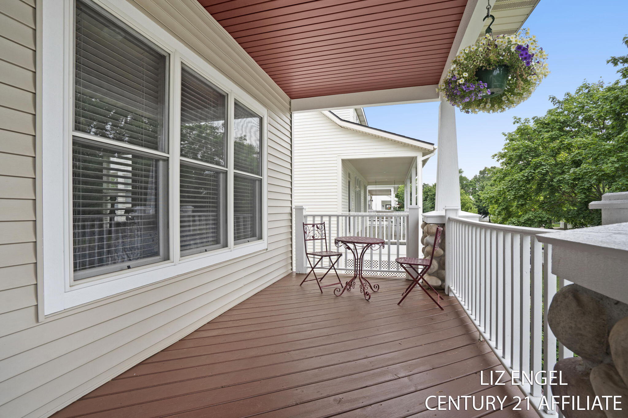 Property Photo: 471 Summer Grove Drive MI 49406
