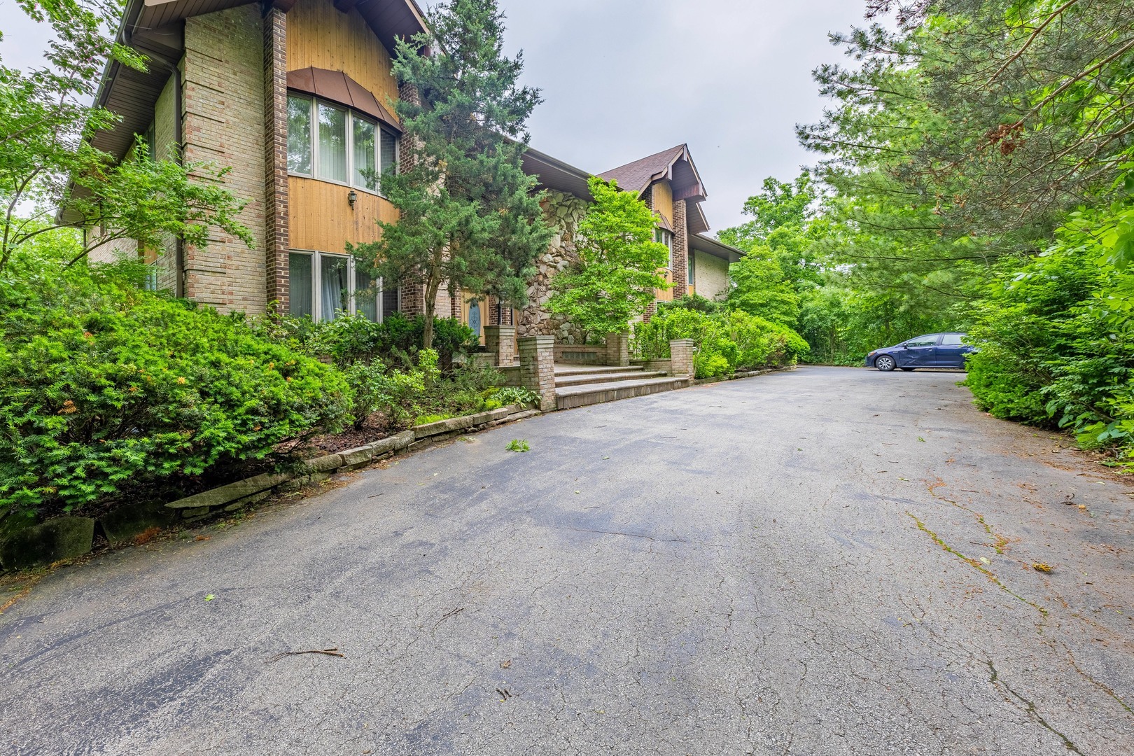 Property Photo: 15657 116th Avenue IL 60467