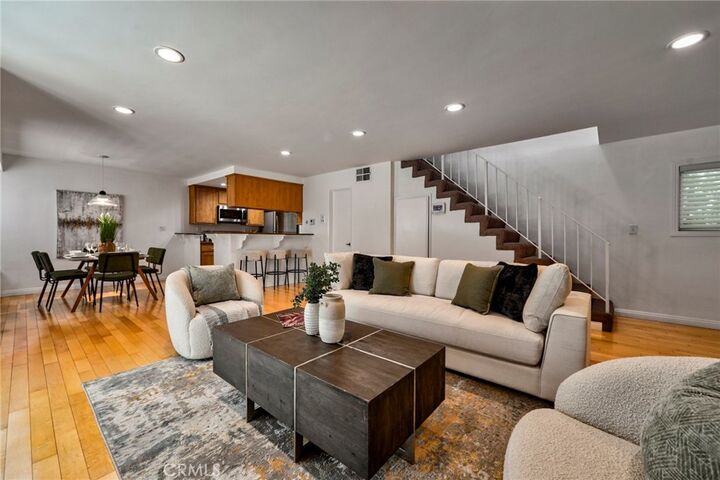 Property Photo:  11100 Acama Street 16  CA 91602 