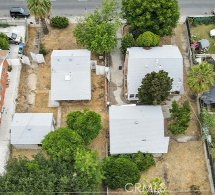 Property Photo: 15220 Saticoy Street CA 91405