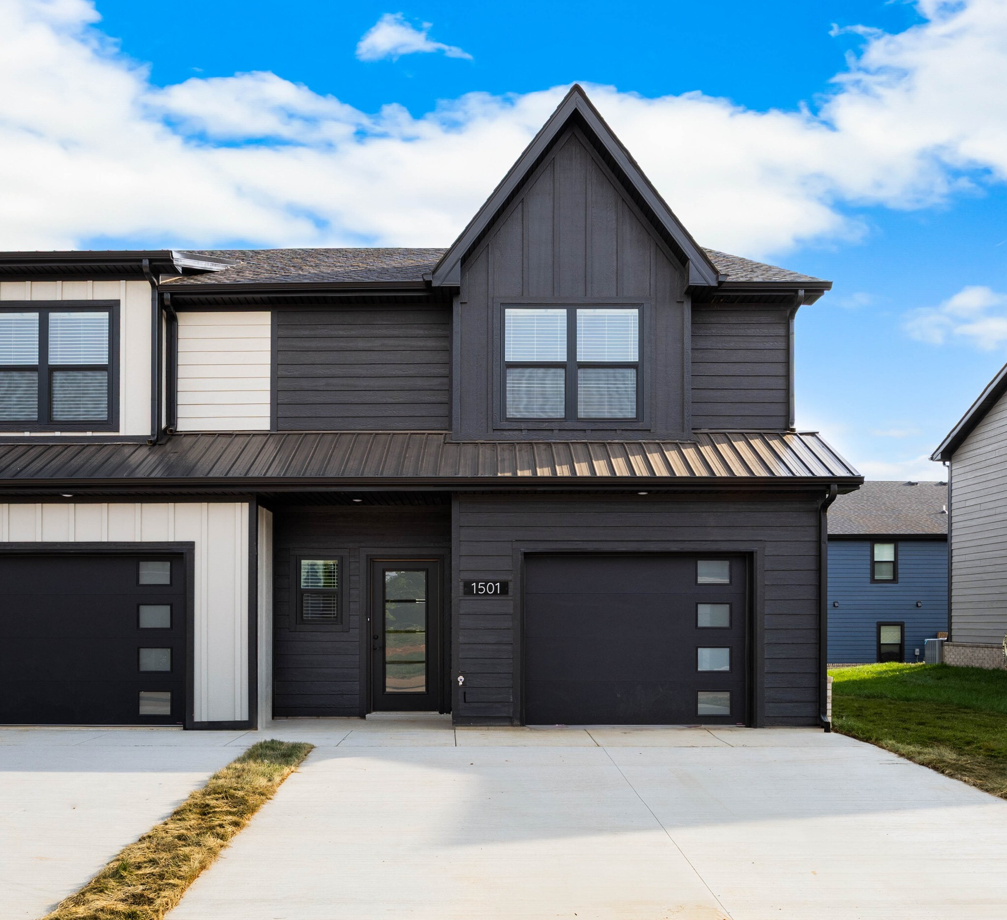 Property Photo: 1501 Jonathan Wade Circle TN 37043
