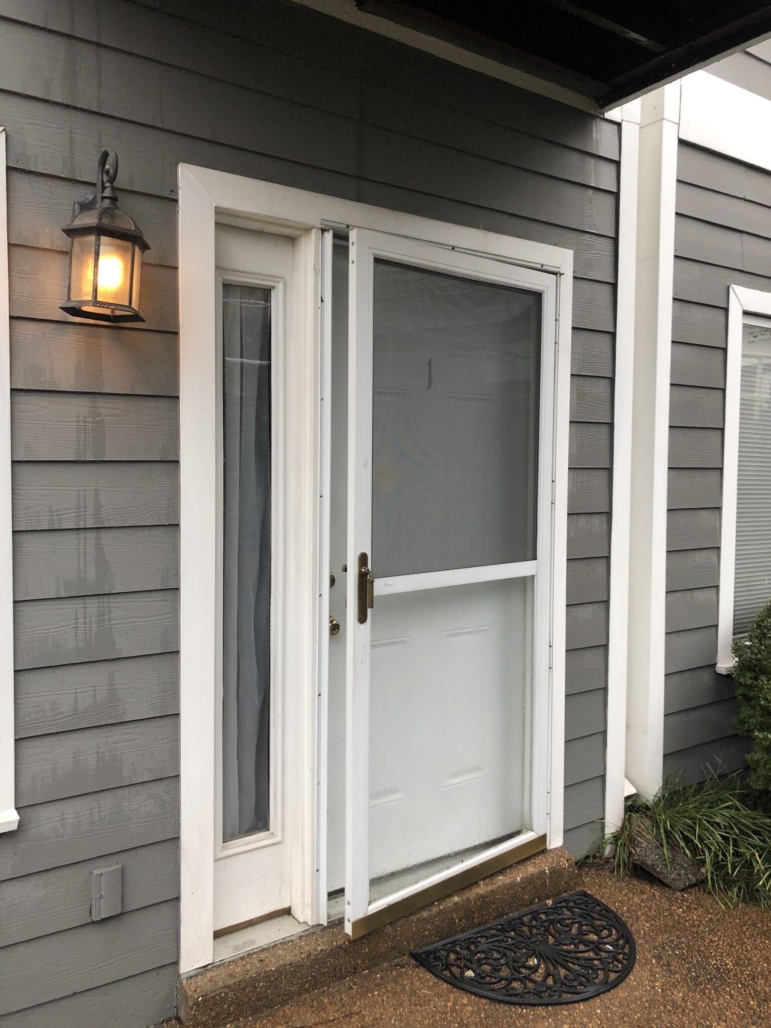 Property Photo:  3204 W End Cir 1  TN 37203 