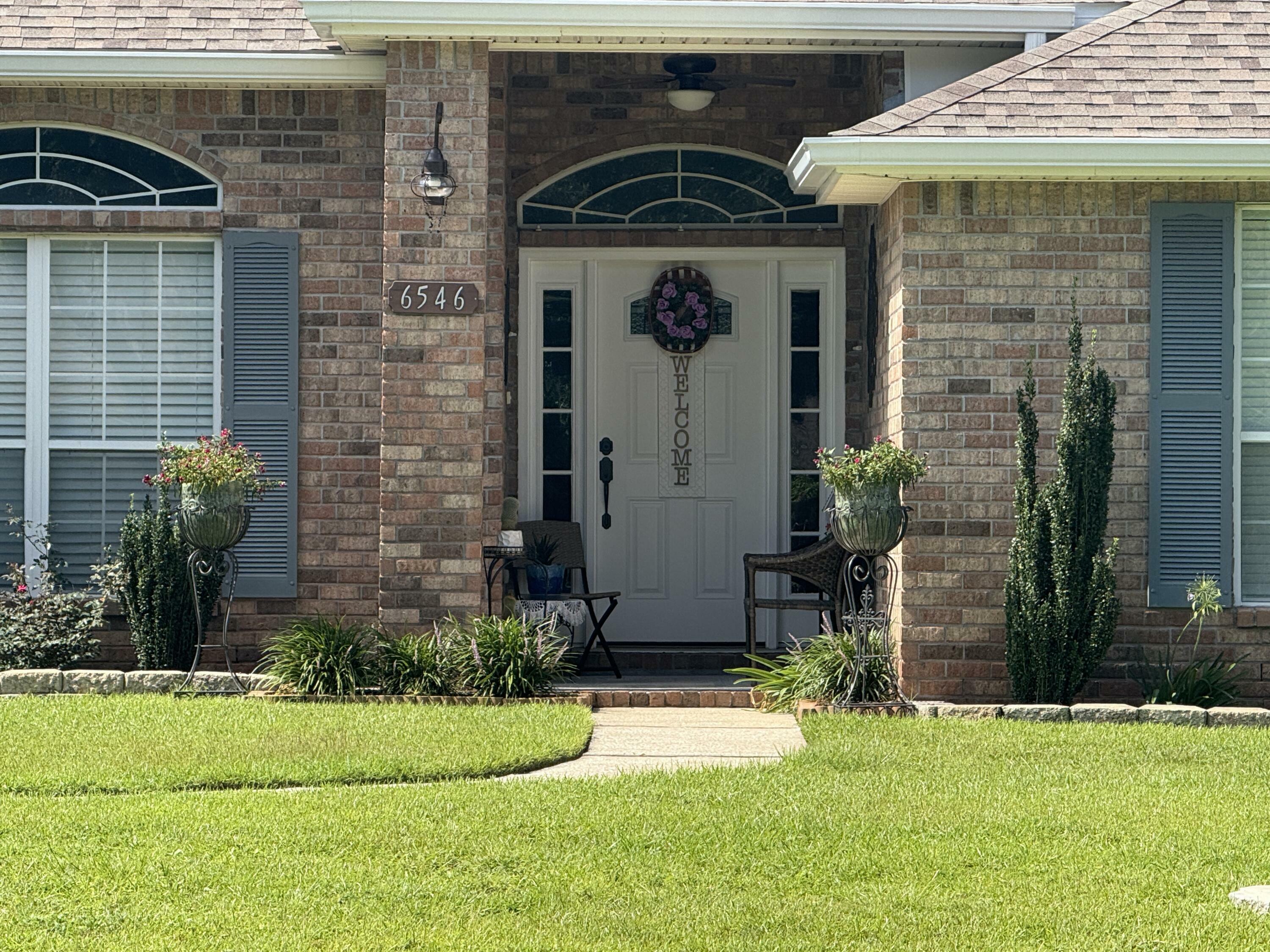 Property Photo: 6546 Bellingham Street FL 32566