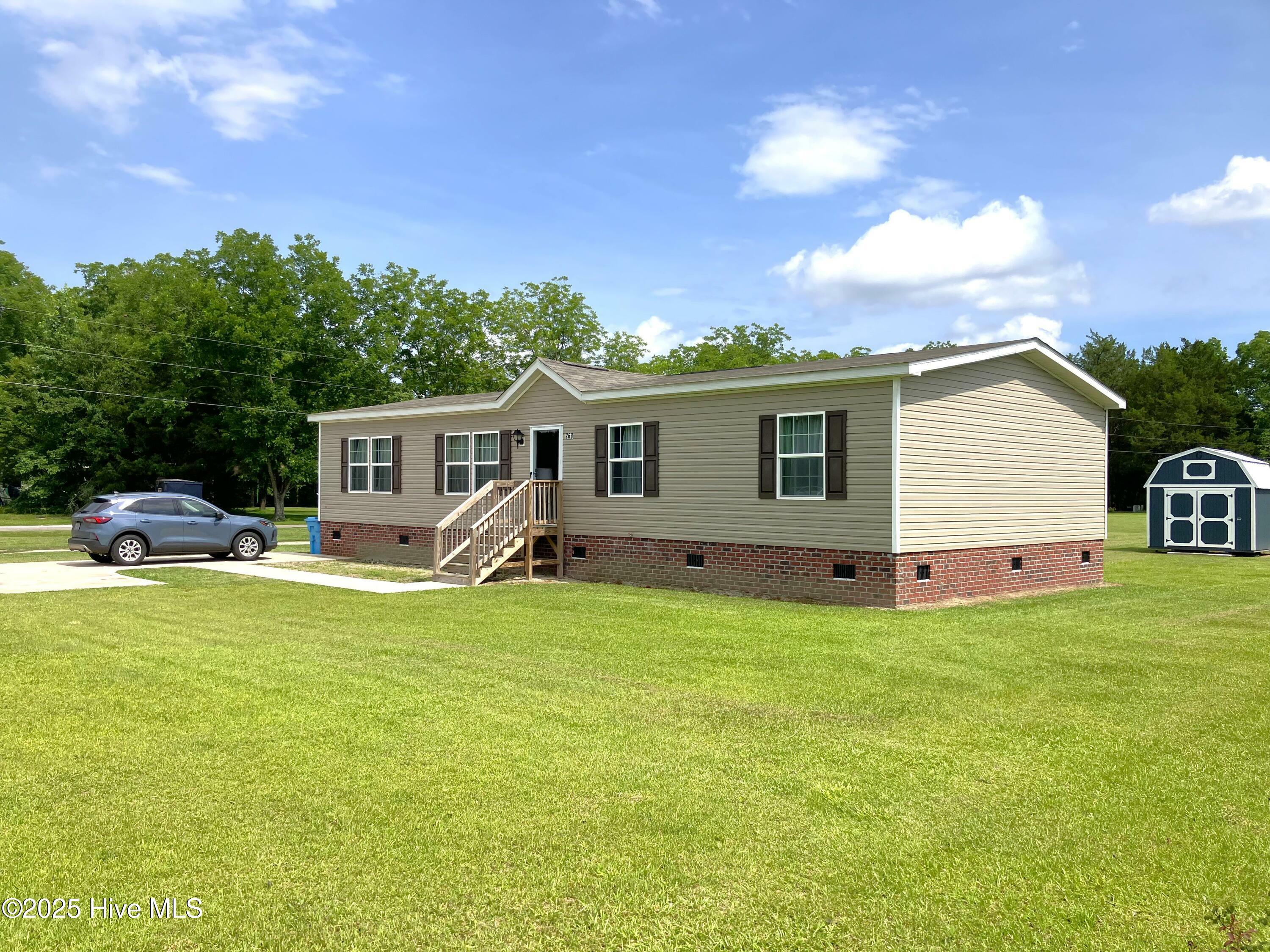 269 Batchelor Road  Richlands NC 28574 photo