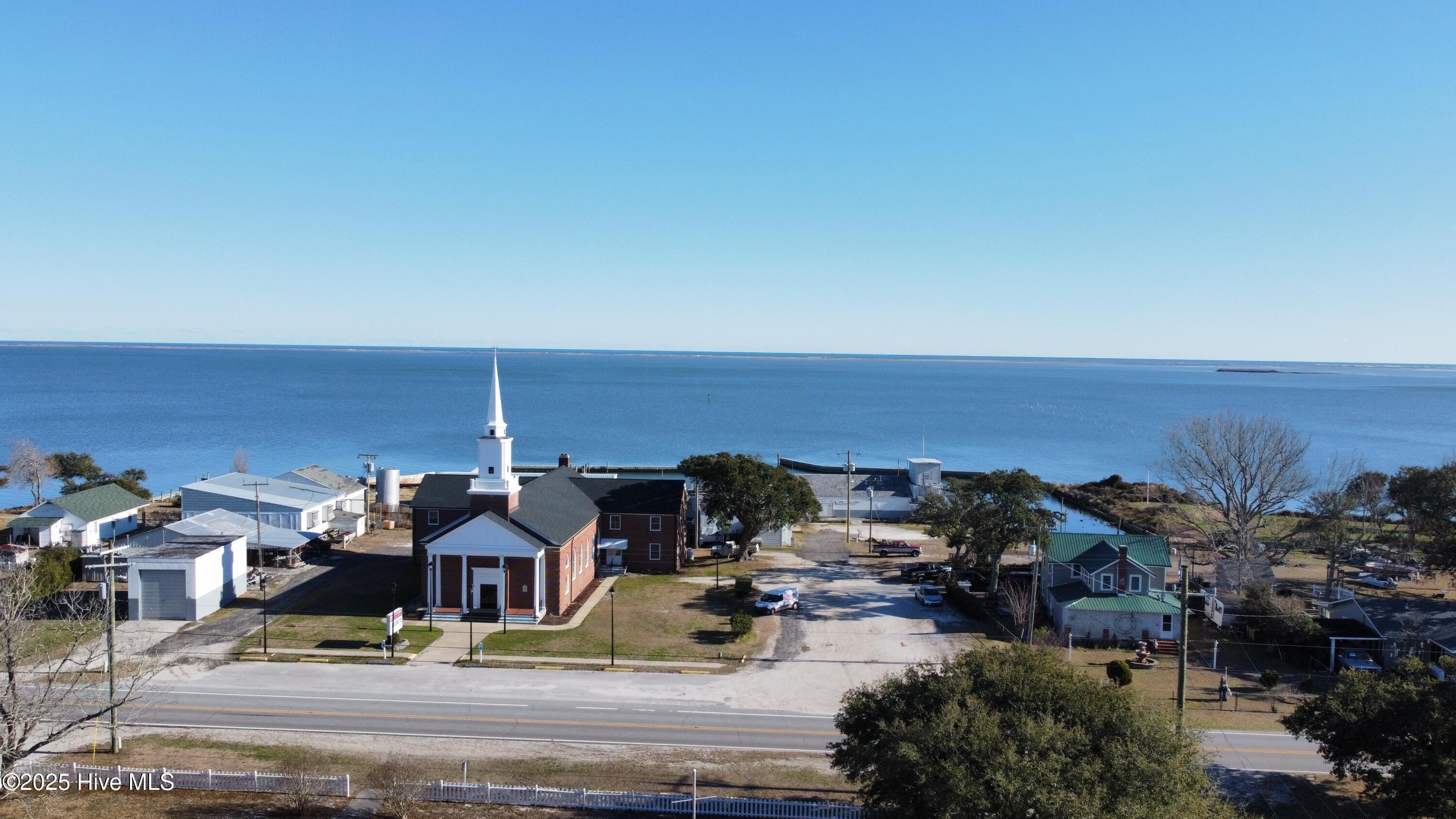 Property Photo: 919 Seashore Drive NC 28511
