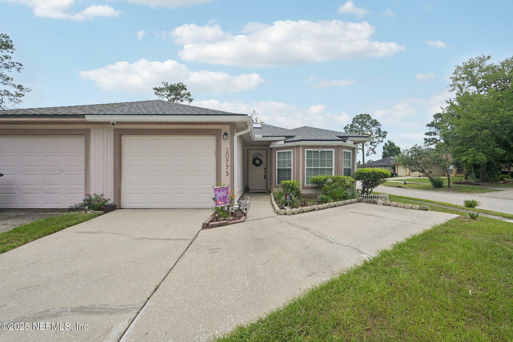Property Photo: 10773 Ironstone Drive S 2 FL 32246