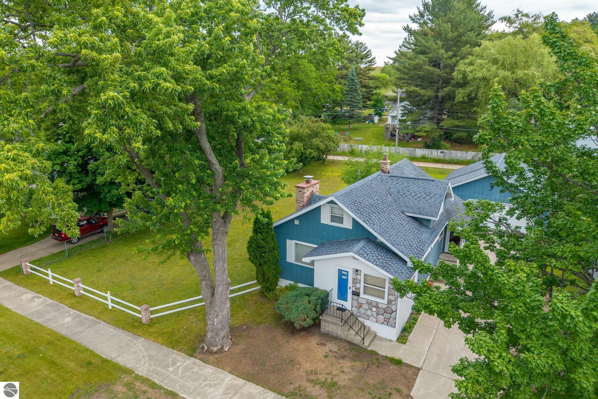 Property Photo: 916 Ernst Street MI 49601