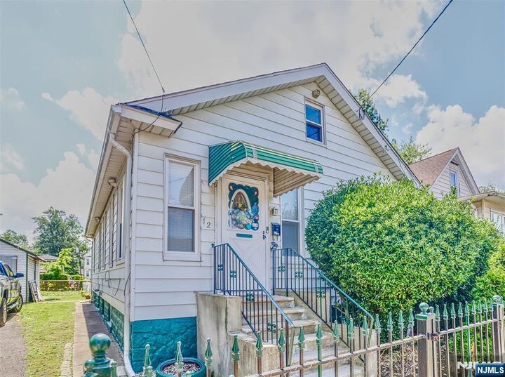 10-12 Medbourne Avenue  Irvington NJ 07111 photo