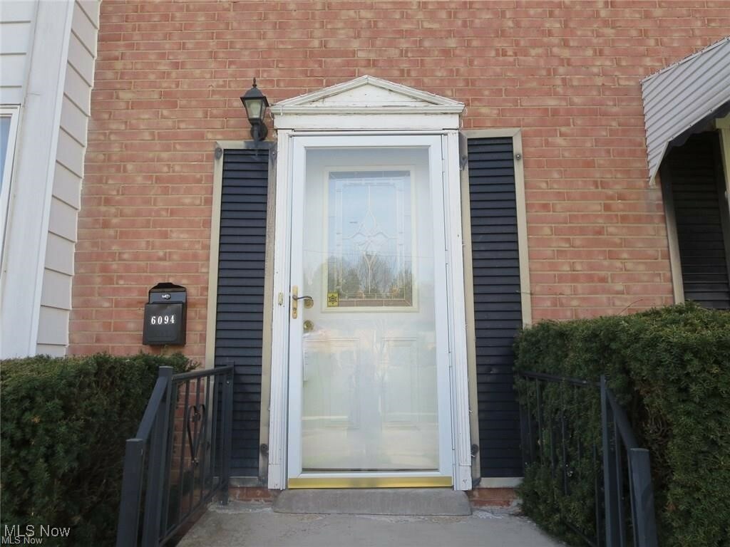 Property Photo: 6094 Andover Boulevard 3 OH 44125