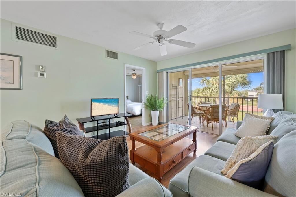 Property Photo:  1018 Manatee Rd E302  FL 34114