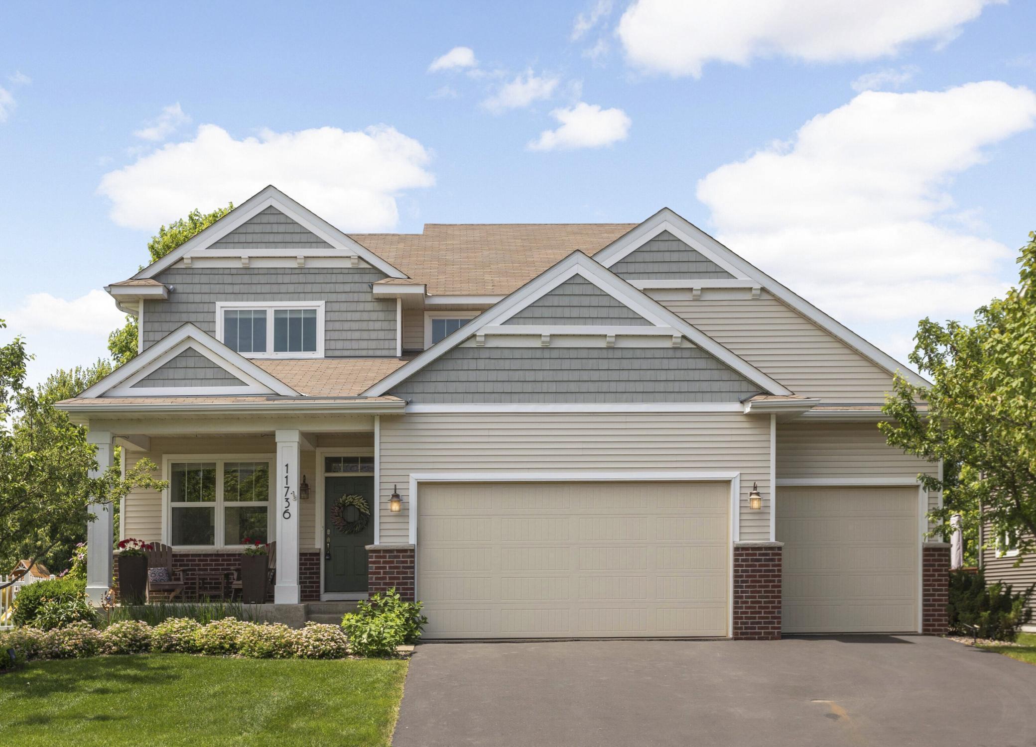 Property Photo:  11736 Ivywood Trail  MN 55129 