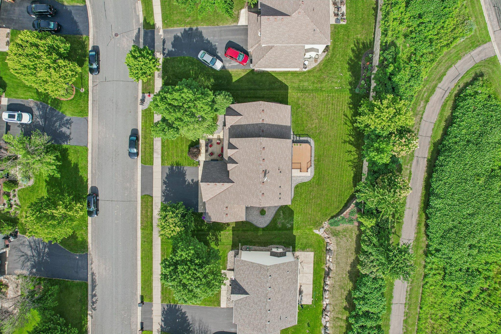 Property Photo:  9243 Hillsboro Way  MN 55378 