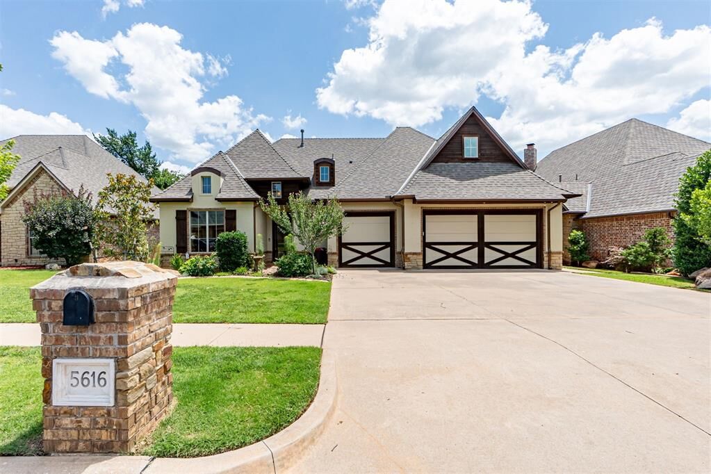 Property Photo:  5616 NW 130th Street  OK 73142 