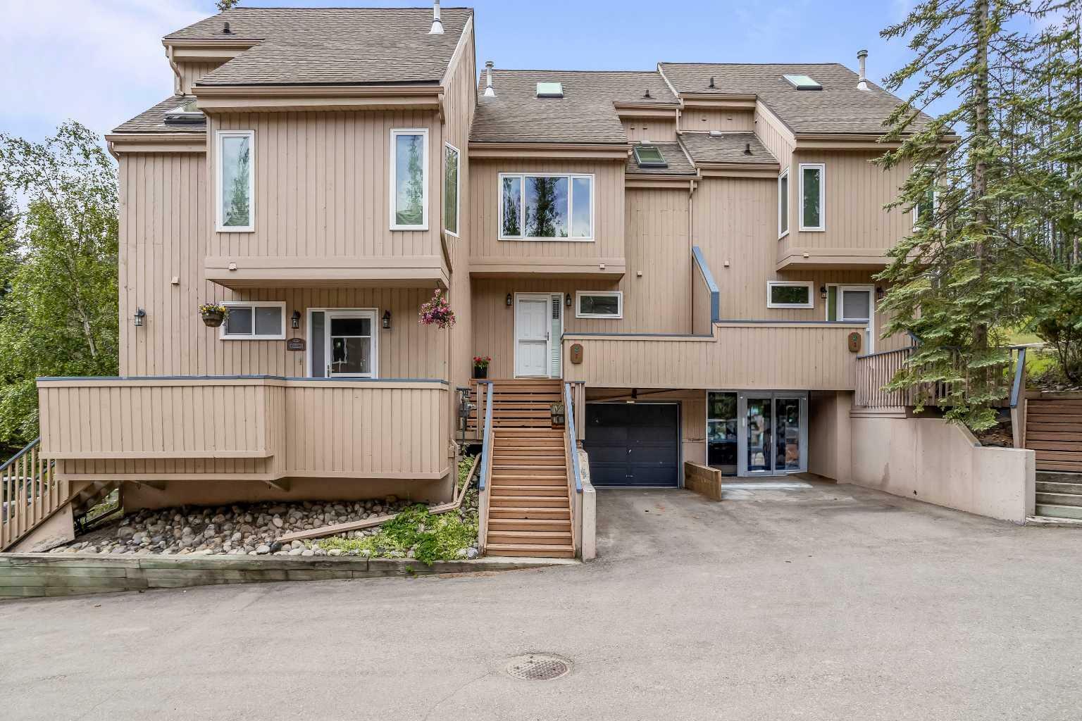 Property Photo: 1065 Evergreen Circle 2 AB T1W 2P8