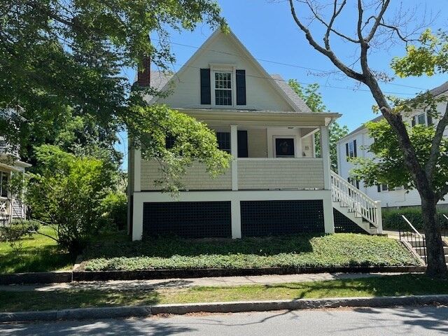 Property Photo:  89 Green Street  MA 02719 
