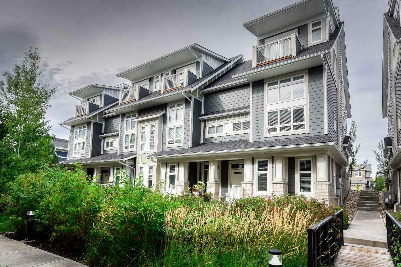 197 Silverado Plains Park SW  Calgary AB T2X 1Y9 photo