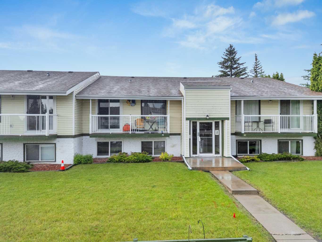 11 Stanton Street 26  Red Deer AB T4N 0B9 photo