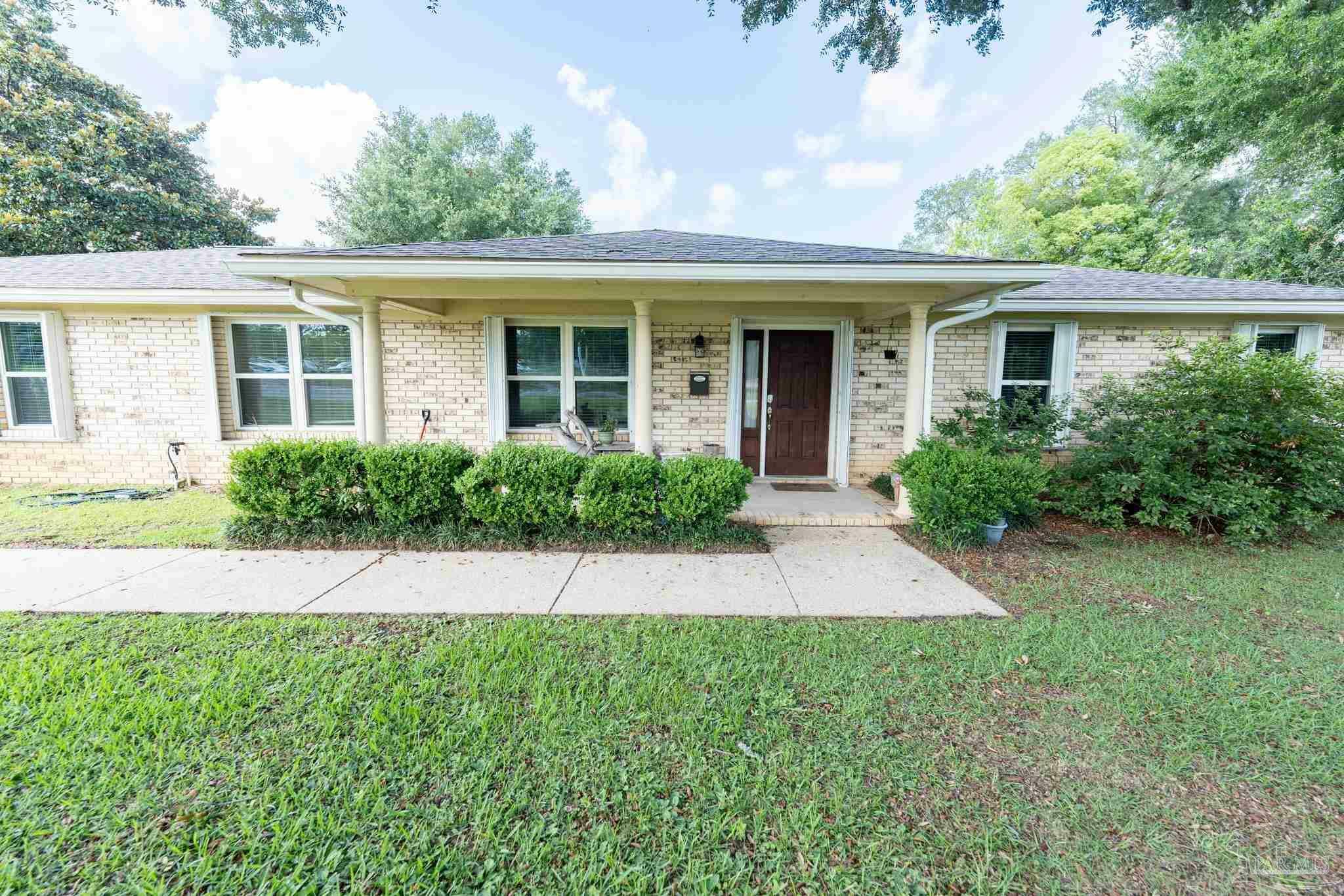 Property Photo:  2145 Summit Blvd  FL 32503 