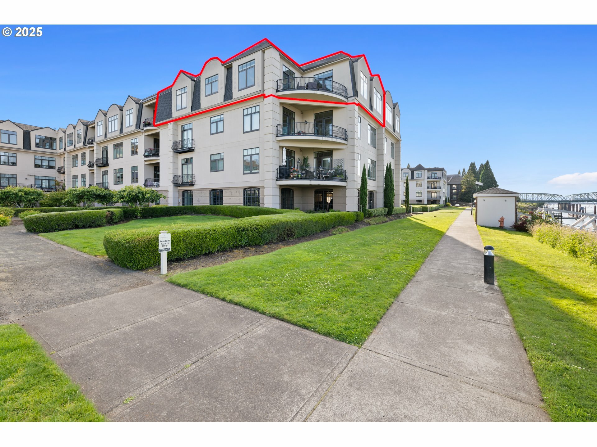 707 N Hayden Island Dr 415  Portland OR 97217 photo
