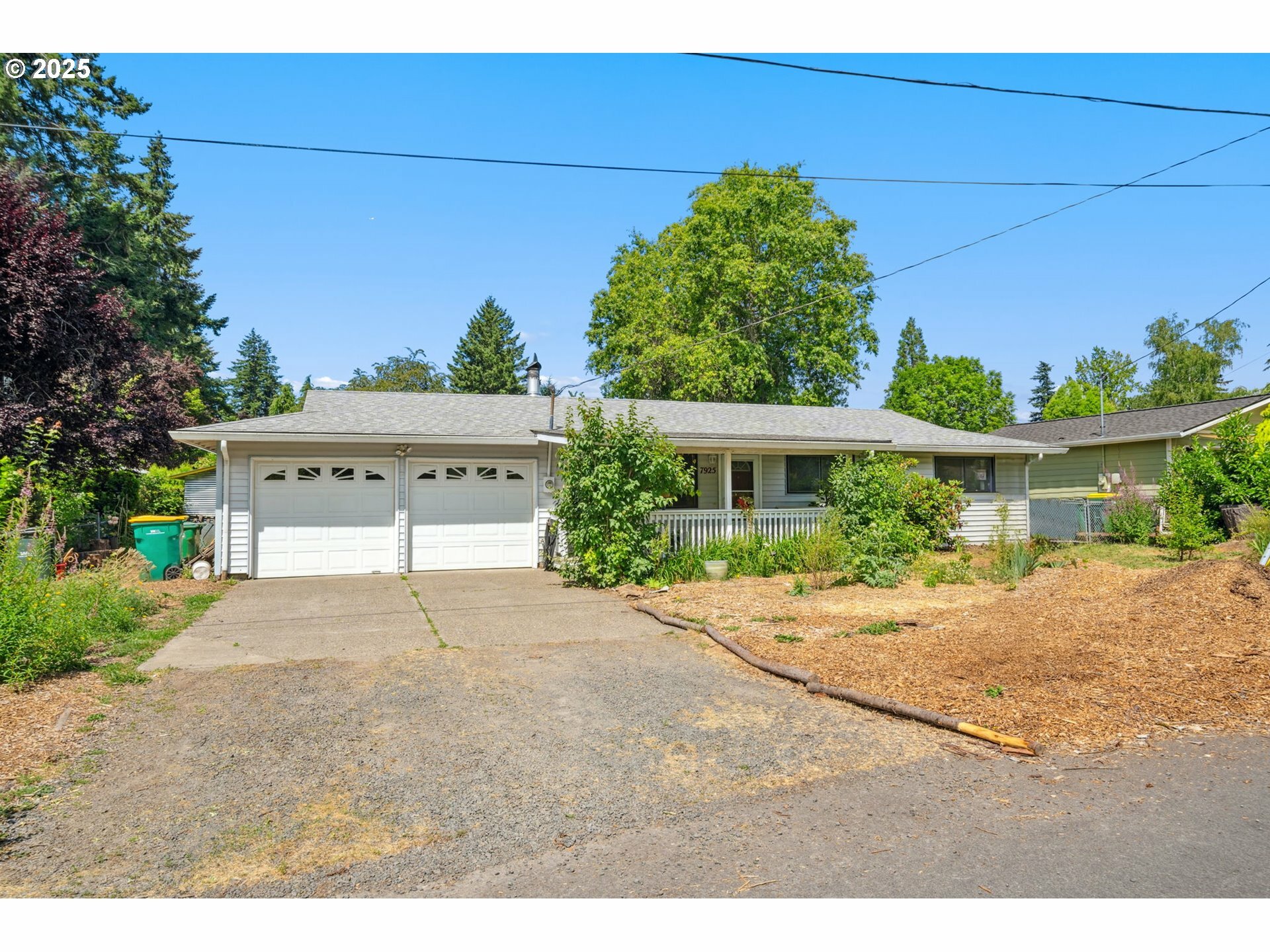 Property Photo: 7925 SW 66th Ave OR 97223