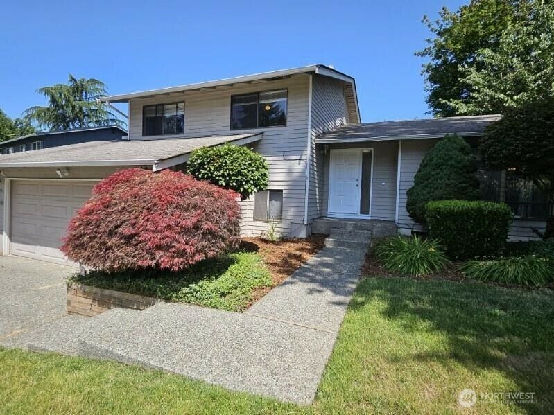 Property Photo: 10924 SE 183rd Court WA 98055