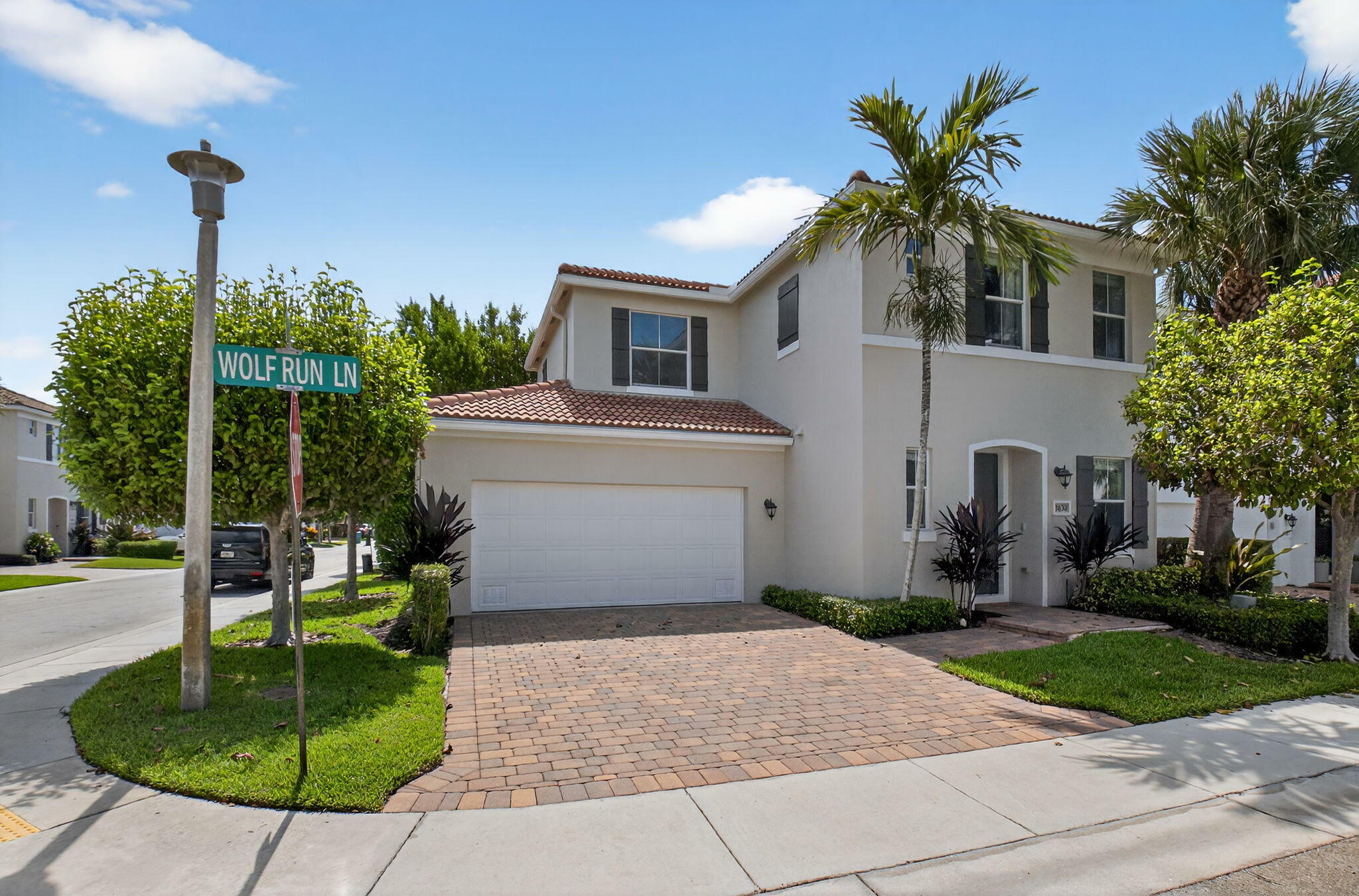 Property Photo:  3630 Wolf Run Lane  FL 33435 