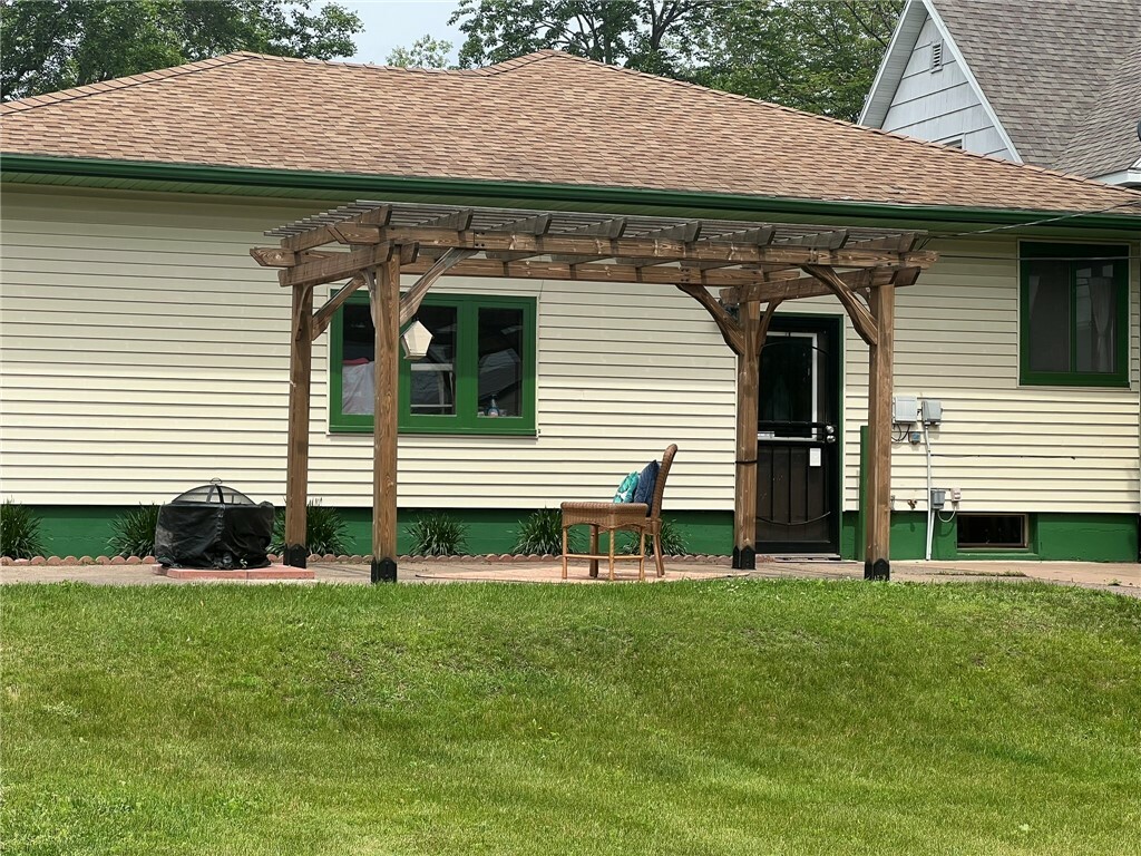 Property Photo: 522 Bashaw Street WI 54801