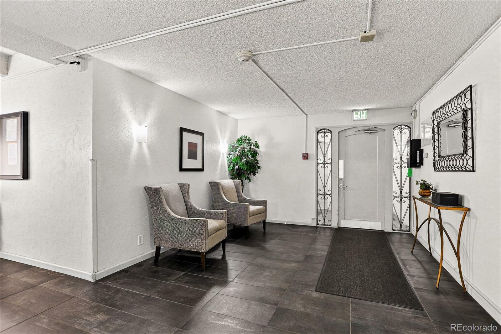 Property Photo:  1365 Columbine Street 403  CO 80206 