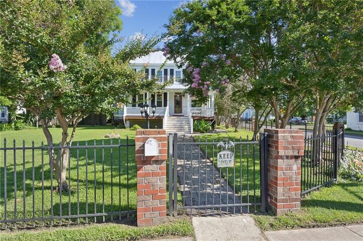 Property Photo:  515 Beach Rd  VA 23664 