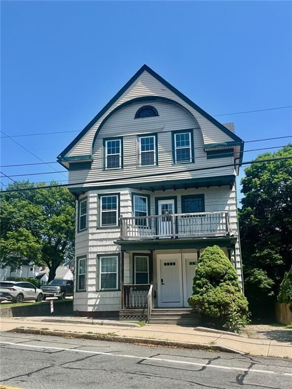 Property Photo:  1309 Smith Street 3  RI 02908 