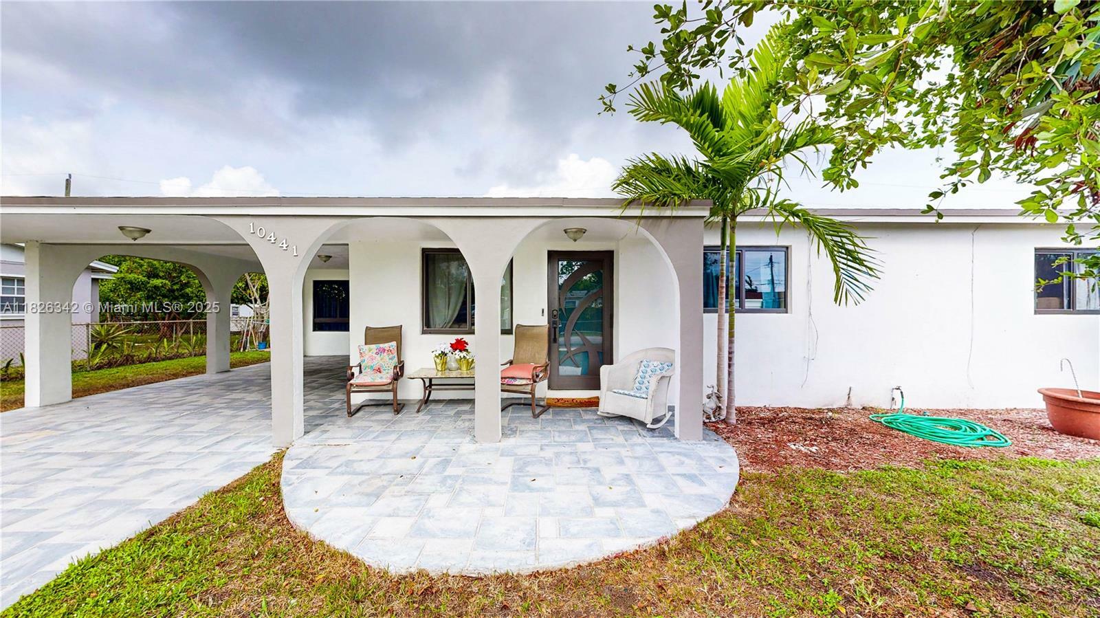 Property Photo:  10441 SW 150th Ter  FL 33176 