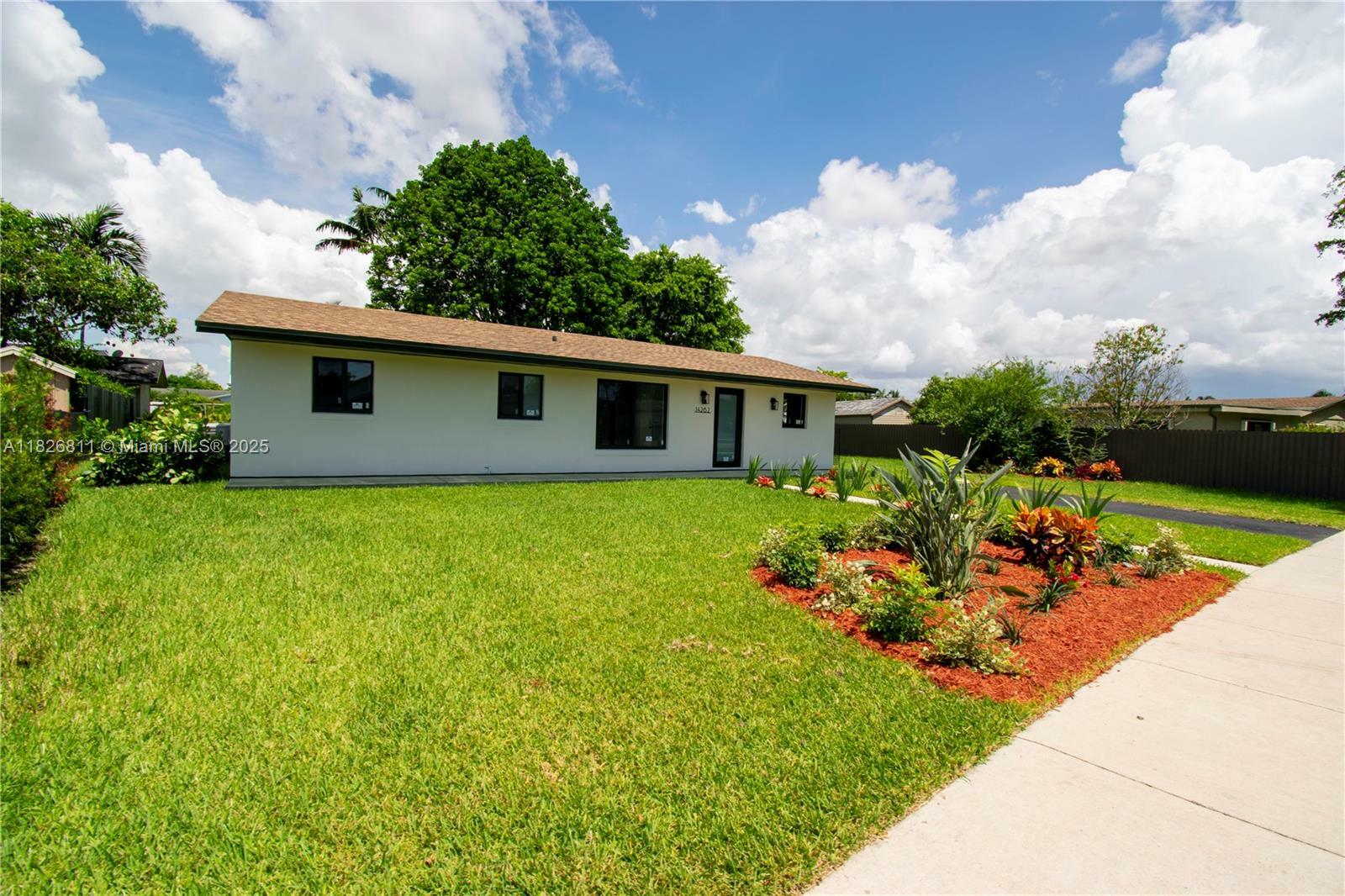 Property Photo:  14262 SW 107th Pl  FL 33176 